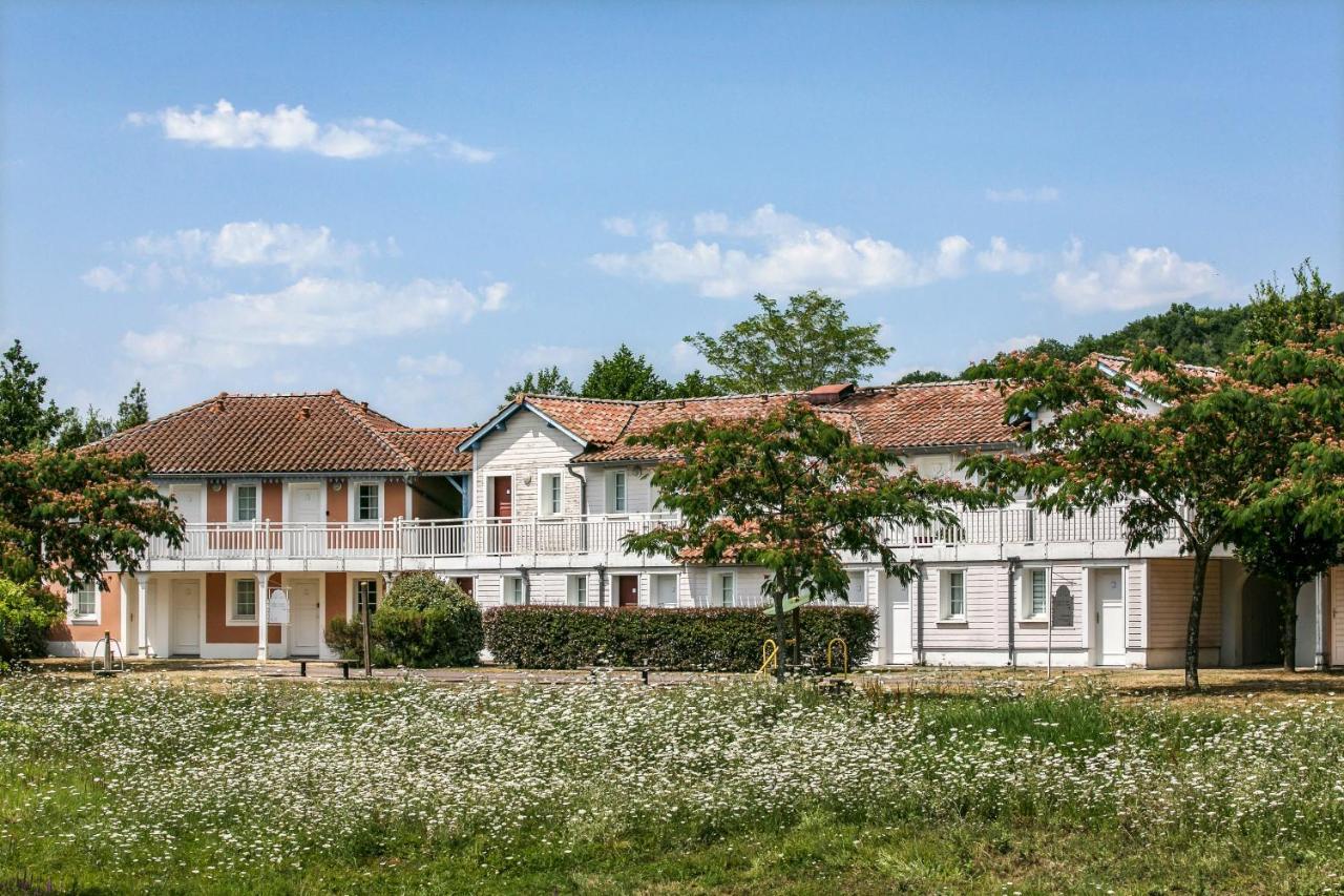 Residence Pierre & Vacances Le Hameau Du Lac Marciac Bagian luar foto